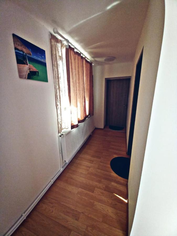 Camere In Regim Hotelier Braşov Exterior foto
